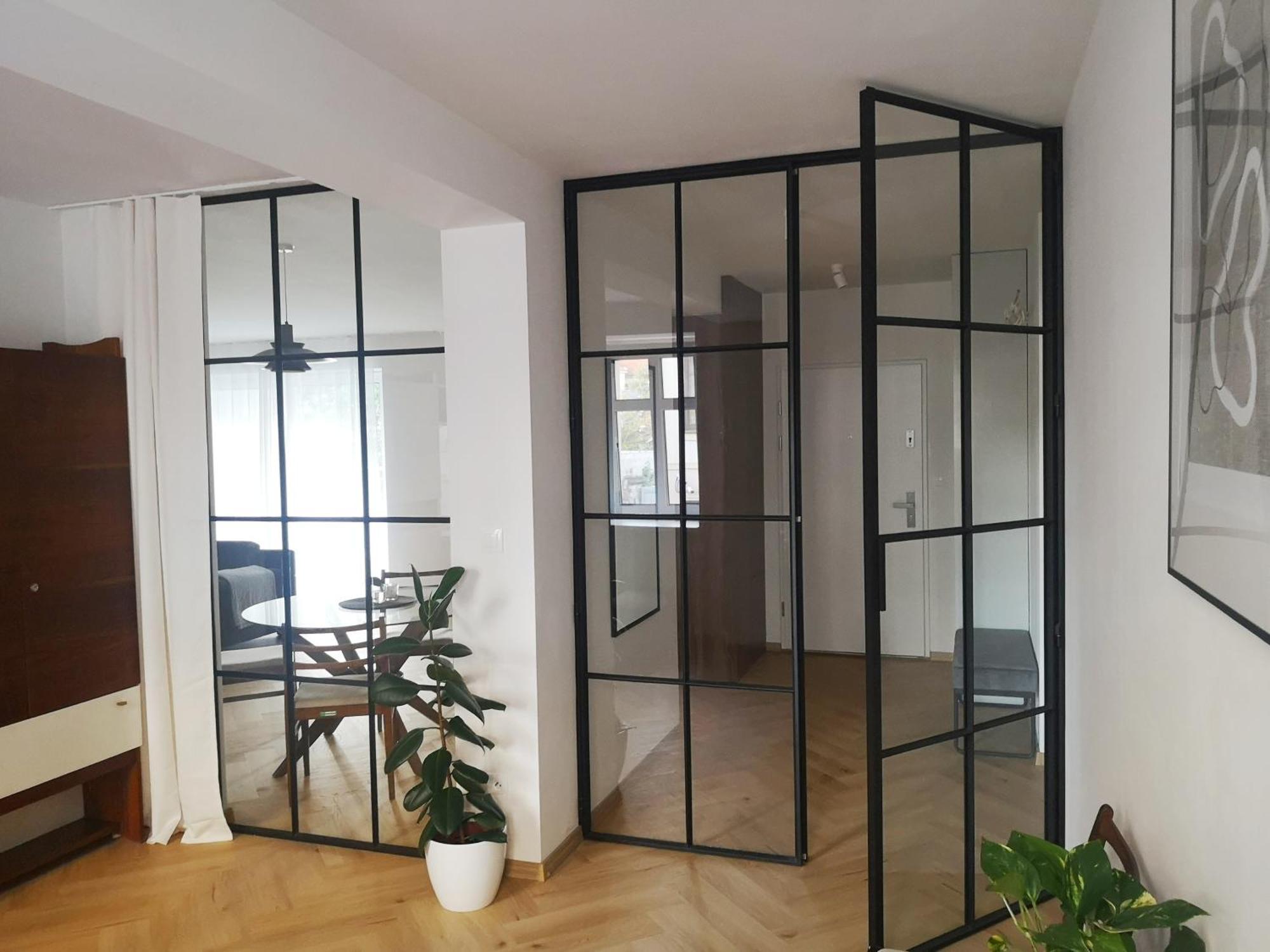Beautiful New Apt In Old Town Near Train Station - Free Parking Bratislava Esterno foto