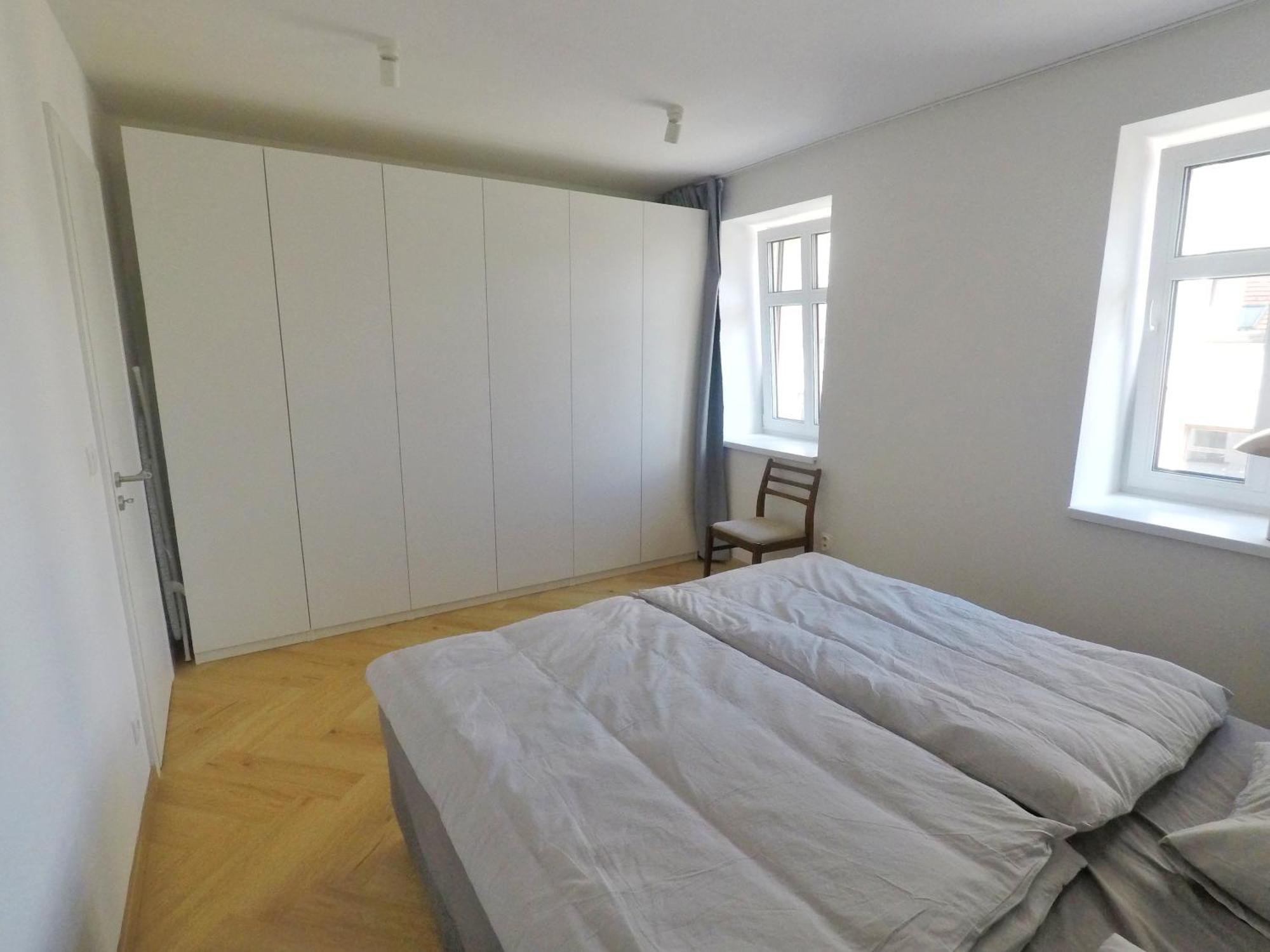 Beautiful New Apt In Old Town Near Train Station - Free Parking Bratislava Esterno foto